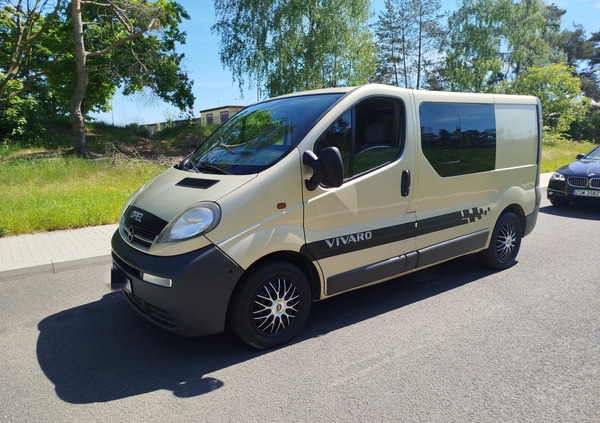 Opel Vivaro cena 16800 przebieg: 387250, rok produkcji 2005 z Świnoujście małe 106